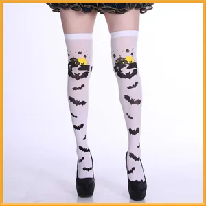 Halloween weiße Overknee Strümpfe mit Fledermaus und Schloss Druck für Kostümparty.