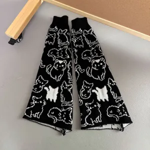 Cute cat pattern knitted leg warmers black and white winter warm slouch socks for women