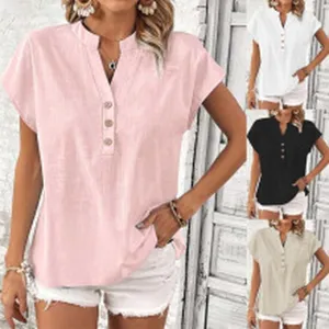 Zomerblouse voor dames met geknoopte V-hals, weergegeven in vier verschillende kleuren