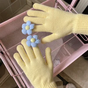 Gelbe Strick-Touchscreen-Handschuhe mit süßen 3D-blauen Blumen für den täglichen Winter.