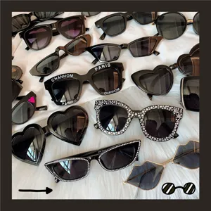 Damen Mode Schwarz Großer Rahmen Sonnenbrille UV400 Schutz Anti-UV Strass Retro Chic Trendige Brille Outdoor Reise Täglicher Gebrauch