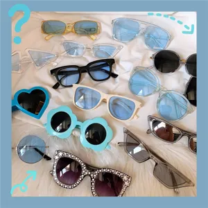 Retro Sonnenbrillen Set mit verschiedenen Formen wie Herz und runden Glasern fur modischen Alltag