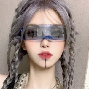 Futuristische Cyberpunk Sonnenbrille Damen Herren, coole Tech Wrap-Around Modebrille.