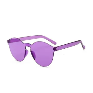 Violette Katzenaugen Sonnenbrille für Damen Retro Punk Stil trendige Dreieck Sonnenbrille