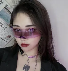 Futuristic purple visor sunglasses trendy street style tech cyber punk cyberpunk eyewear