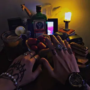 Vintage Quartez Uhrenring für Herren, retro Punk Fingeruhr Schmuck Mode Zubehör.