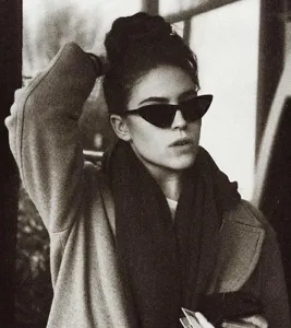 Retro Katzenauge Sonnenbrille für Damen, trendiger dreieckiger Rahmen Vintage Brille chic.