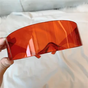 Futuristische einteilige orange Visor Sonnenbrille, coole Sci-Fi Streetstyle Brille.
