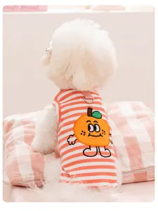 Lindo chaleco de perro a rayas con dibujos de naranja detalle, ropa de verano transpirable.