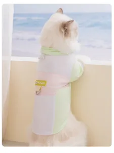 Breathable color-block pet cooling shirt for cats, summer thin two-leg apparel, cute style.