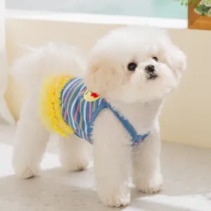 Bellissimo vestito per cani da compagnia primavera estate traspirante a righe.