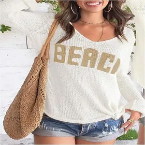 Pull en tricot à col en V avec inscription beach tendance, vêtement léger pour femme.