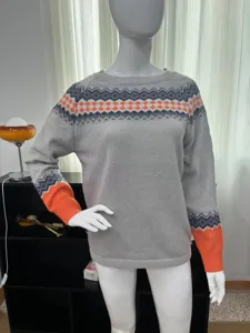Damen Rundhals Farblock lose Pullover Strickpullover mit geometrischen Mustern im Alltag.