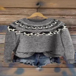 Women grey knit sweater crewneck long sleeve pullover with cute animal pattern top.