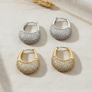 Boucles d'Oreilles Créoles en U en Cuivre Strass Minimalistes pour Femmes Boucles d'Oreilles Mode Métro Quotidien Brillantes Électroplaquées Géométriques Cadeau Bijoux