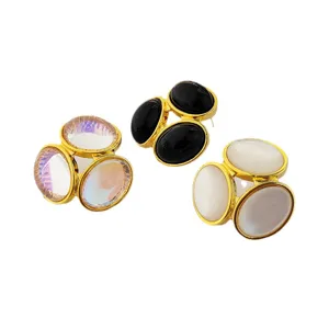 Boucles d'oreilles vintage en plaqué or à plusieurs pierres et cristaux ovales rétro.