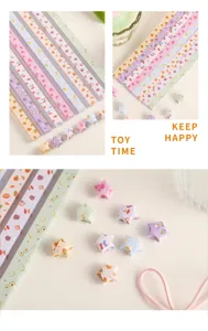 Detailopname van kleurrijke fruitpatroon origami papierstrepen en handgemaakte gelukssterren.