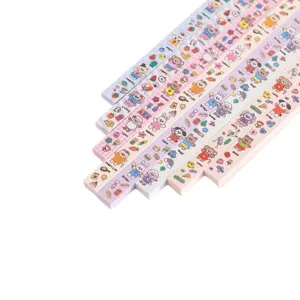 Schattige cartoon geluksster origami papierstrips voor handwerk en creatieve DIY projecten.