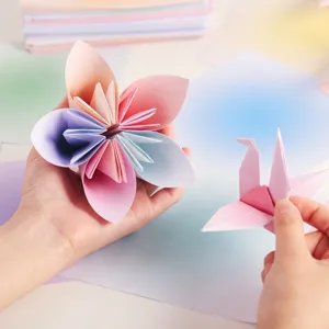 Buntes Farbverlauf Origami Papier DIY Handgemachte Bastelpapier Blume Kranich Geschenk