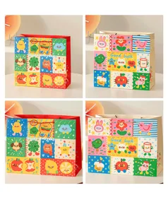 Vista detallada de bolsa de regalo de papel, diseño colorido de dibujos para fiestas.