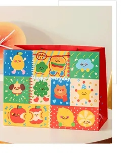Bolsa de regalo de papel con bonitos dibujos animados, perfecta para fiestas.