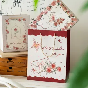 Bolsa de regalo de papel mariposa rosa estilo Ins, bolso de cartón grueso para embalaje festivo.