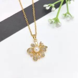 Collana con ciondolo a fiore d'oro da donna, elegante catena clavicolare in zircone.