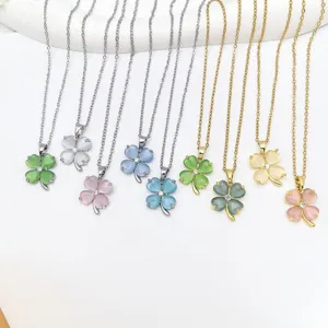 Collana con ciondolo a trifoglio in occhio di gatto in acciaio inossidabile da donna chic