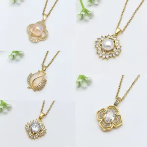 Collana con ciondolo a quadri trifoglio in acciaio inossidabile zircone donna
