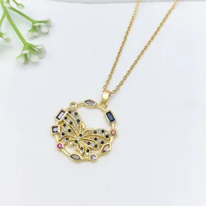 Collana con ciondolo a farfalla placcata in oro con pietre di zircone colorate gioielli donna