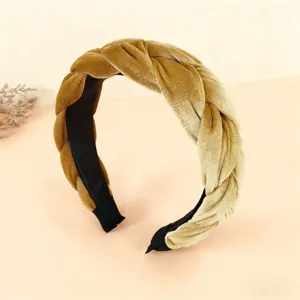 Cerchietto intrecciato in velluto chic, fascia per capelli antiscivolo, accessorio invernale.