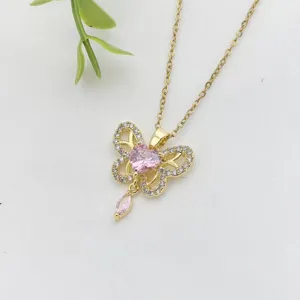Elegante collana con ciondolo a farfalla dorata cristallo zircone rosa per donna moda