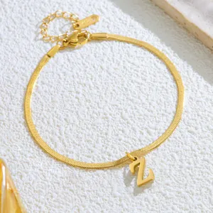 Goldfarbene Edelstahl Schlangenkette Fußkette mit stilvollem Buchstabe Z Anhänger neu.