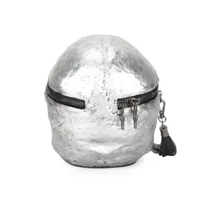 Silberne Totenkopf Umhaengetasche Punk Stil Schultertasche mit Reissverschluss Quaste.