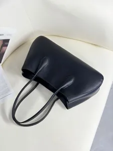 Black genuine leather shoulder underarm tote bag, minimalist fashion daily commuting handbag for women