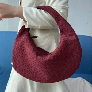 Woven hobo shoulder bag for women, large size faux leather dumpling handbag, maroon style.