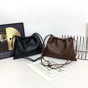 Women Genuine Cowhide Leather Woven Shoulder Bag Large Capacity Dumpling Cloud Crossbody Bag Casual Handbag Purse