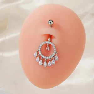 Silberner bauchnabelpiercing mit cz-kreis und hängenden tränen-quasten