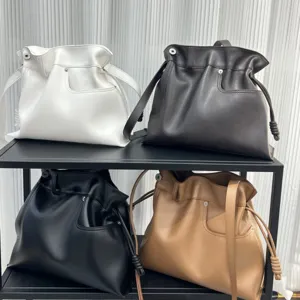 Bolso cubo de cuero suave cordón moda versátil bolso nube de cuero genuino vista principal