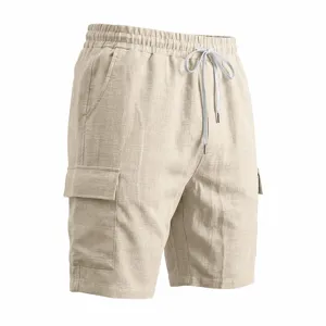 Pantalones cortos cargo casuales para hombre en beige con cordón y bolsillos para playa.