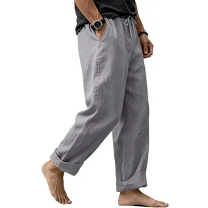 Dettaglio tessuto pantaloni casual lino grigio, vestibilità dritta e coulisse in vita.