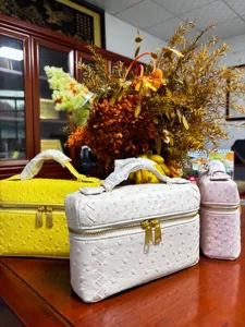 Bolso cosmetico tejido Vanity patron avestruz bolso de mano retro moda mujer estilo chic
