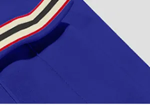 Dettaglio pantaloni invernali uomo felpati, cargo streetwear casual con vita a righe.