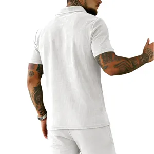 Ensemble polo et short à manches courtes en velours côtelé rétro pour hommes.