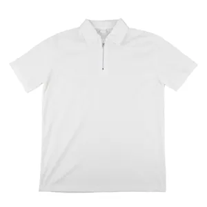 Polo à manches courtes en velours côtelé blanc pour homme avec col zippé et style rétro élégant.