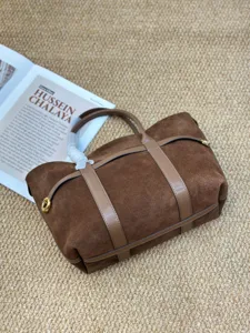 Bolso tote de ante marron estilo de lujo bolso de mano gran capacidad para mujeres.