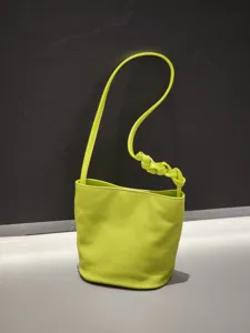 Sac Seau en Peau de Mouton Tannée Végétalement pour Femmes Simple et Décontracté Sac Sous Bras Tendance Sac à Main d'Épaule Polyvalent