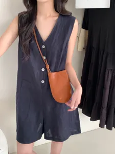Borsa a tracolla per cellulare in pelle conciata al vegetale minimalista chic da donna.