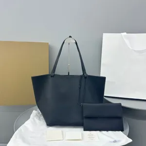 Black leather tote bag with pouch minimalist large capacity commuter shoulder bag for women