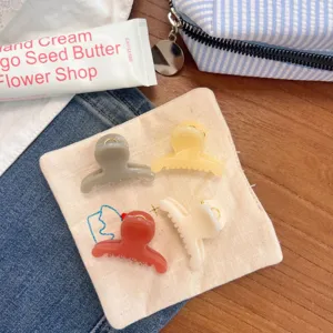 Jelly Farbe Mini Schmetterling Haarklammern Für Damen Einfache Runde Kleiderbügel Haarklemmen Kleine Harz Jelly Vanille Weiß Rosa Gelb Grau Haarschmuck